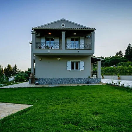 Villa Compass