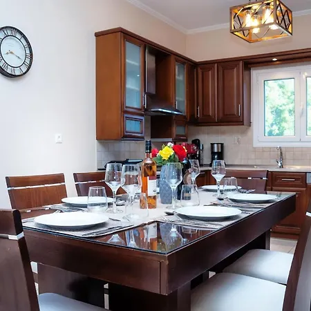 Villa Compass *